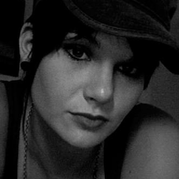 Meet your Posher, Casey - Picture 1 of 1